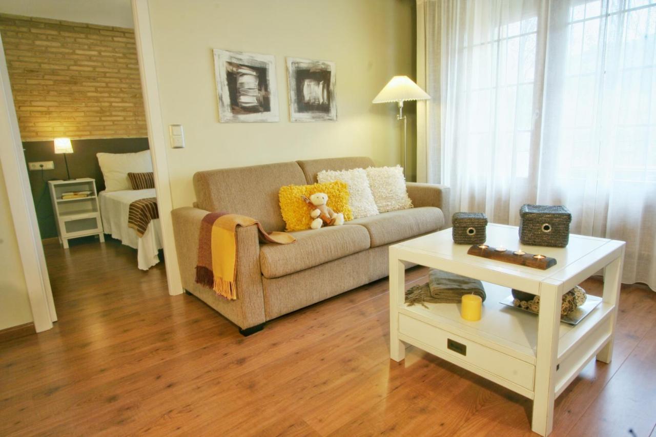 Apartamentos Uncastillo Ngoại thất bức ảnh